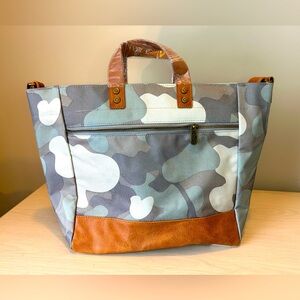 Thirty-One Step Up Tote